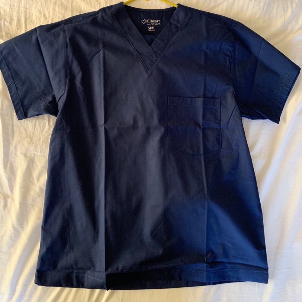 Allheart scrub set— navy blue size small